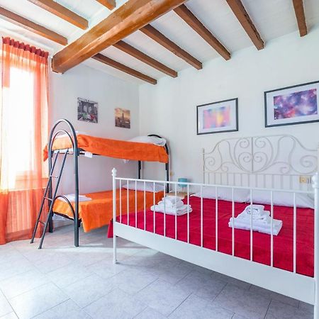 Parma Centro Torri Huge Apartment X6 Buitenkant foto