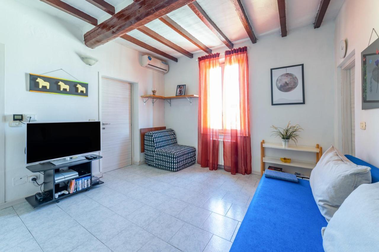 Parma Centro Torri Huge Apartment X6 Buitenkant foto