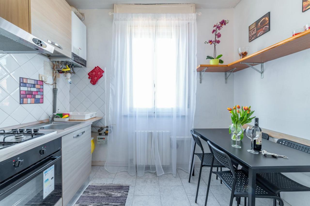 Parma Centro Torri Huge Apartment X6 Buitenkant foto